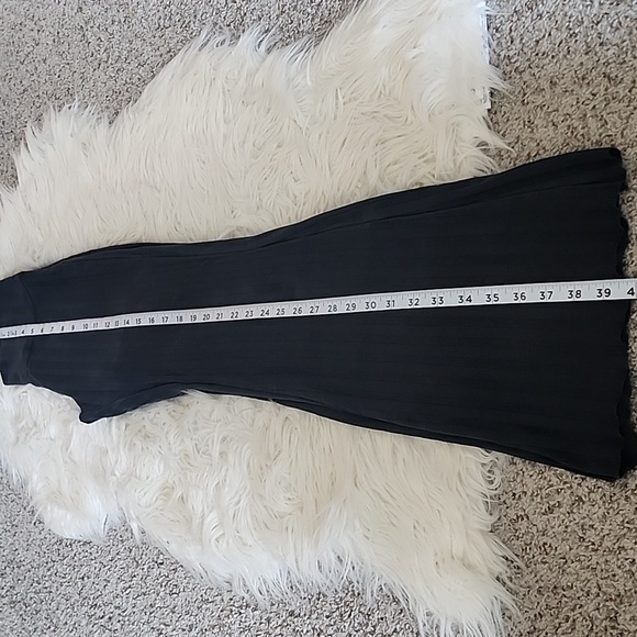 Offline by Aerie Flare Pants - Picture 4 of 6